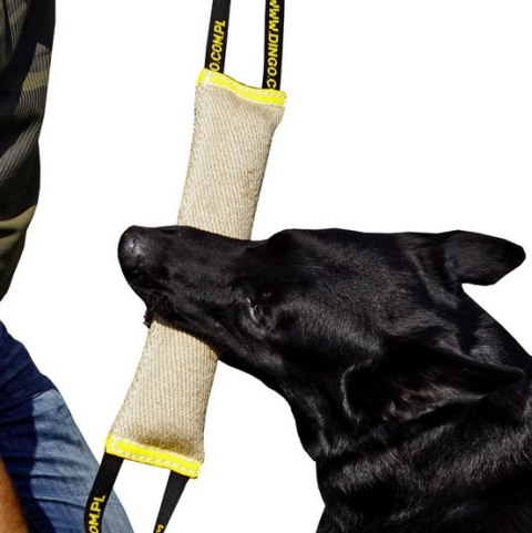 Dingo Zabawka dla psa - Szarpak z juty z dwoma uchwytami 28/4cm Dingo Zabawka dla psa - Szarpak z juty z dwoma uchwytami 28/4cm