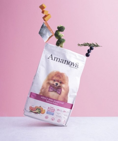 Amanova Dog Adult Mini Sensitive Salmon Deluxe - łosoś 7kg Amanova Dog Adult Mini Sensitive Salmon Deluxe - łosoś 7kg